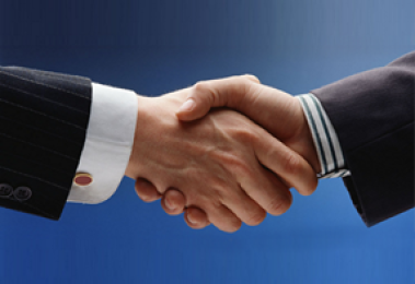 Tiếp tục hồ sơ bảo lãnh, chuẩn bị phỏng vấn